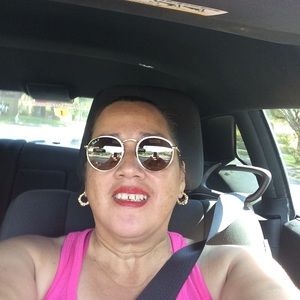 Meet your Posher, Joann